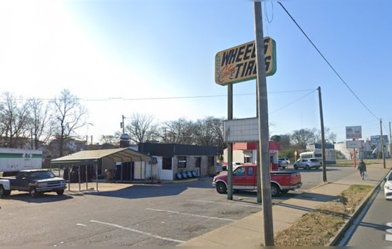 Nashville Woman Attacked, Suspect Detained by Locals in Attempted Carjacking at Auto Shop