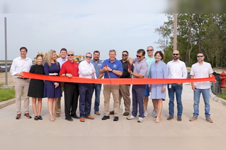 New Roadway and 1,600-Home Community Set to Revitalize Traffic Flow in League City, connecting to Friendswood