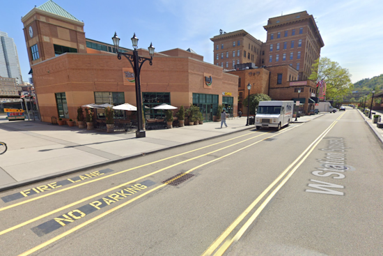 No Injuries Reported After Gunshot Heard Near Joe's Crab Shack in Pittsburgh's Station Square