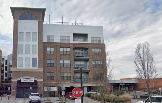 Northwest Atlanta Apartment Fire Displaces Residents, Investigation Underway
