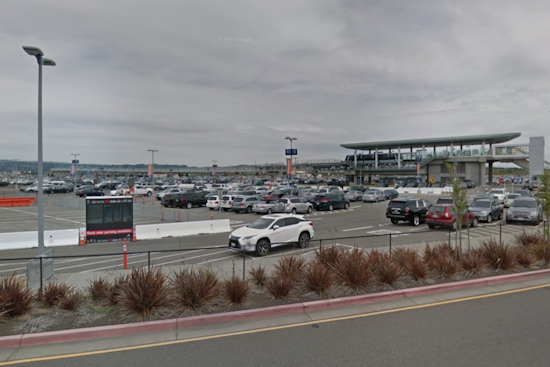 Oakland International Airport Unveils Weekday Parking Discounts for Fall Travelers