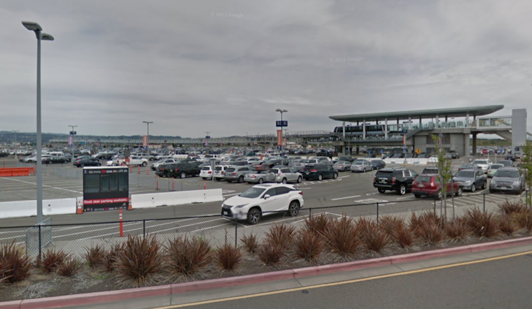 Oakland International Airport Unveils Weekday Parking Discounts for Fall Travelers
