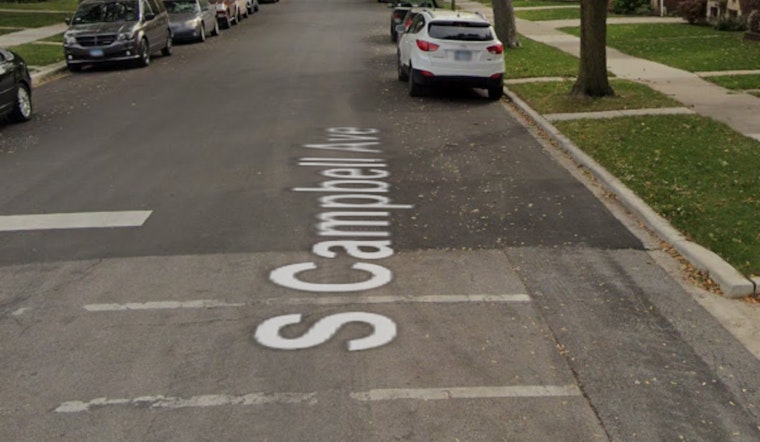 Off-Duty Chicago Officer Involved in Shootout During Attempted Robbery in Morgan Park Neighborhood