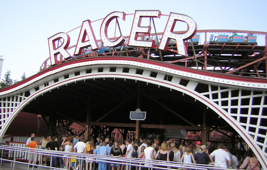 Officials Assure Safety of Kennywood's 'Racer' Coaster Amid Viral Photo Concerns in Pittsburgh