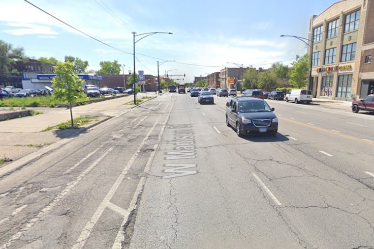 One Dead, Another Wounded in Early Morning Shooting in West Garfield Park, Chicago