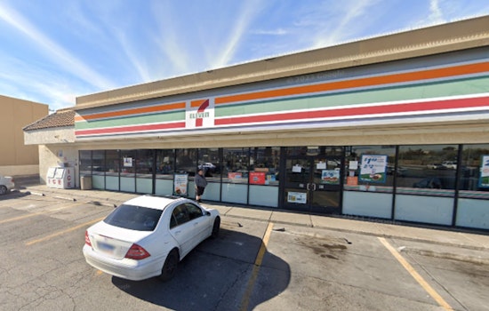 One Dead, Suspect in Custody After Stabbing at Central Las Vegas 7-Eleven
