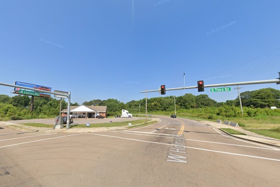 One Fatality, One Critically Injured in Memphis Two-Car Collision on South Third Street