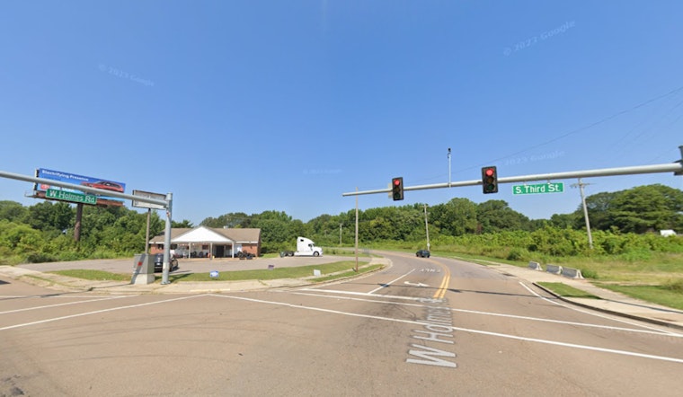 One Fatality, One Critically Injured in Memphis Two-Car Collision on South Third Street