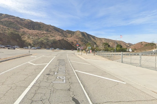 One Killed, Another Seriously Injured in Head-On Collision in Shadow Hills, Tujuna