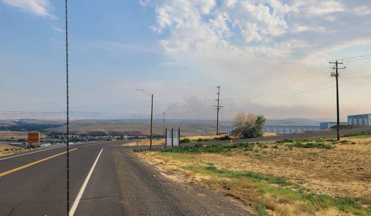 Oregon Governor Declares Emergency in Umatilla County as Wildfires Rage, Forcing Evacuations Near Pilot Rock
