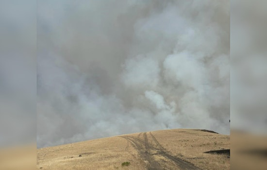 Oregon State Fire Marshal Joins Fight Against 4,200-Acre Lone Rock Fire in Gilliam County