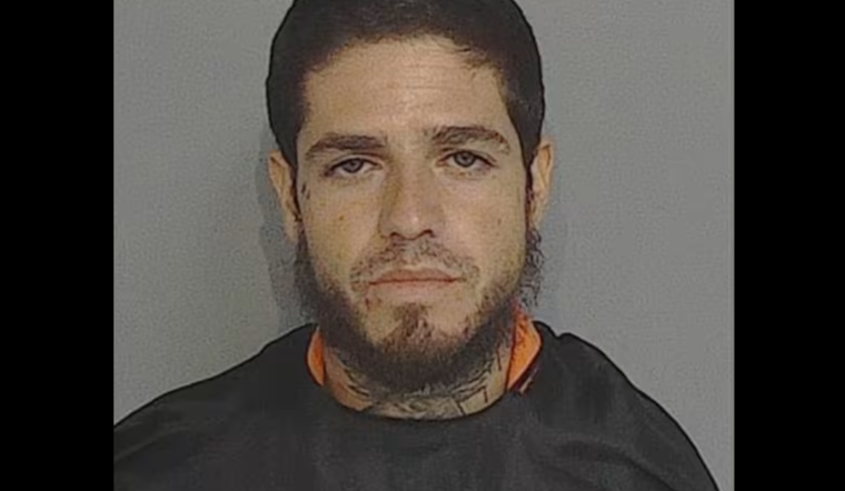 Osceola County Man Faces Child Neglect Charge for Allegedly Abandoning 10-Year-Old Daughter on Highway Near Kissimmee