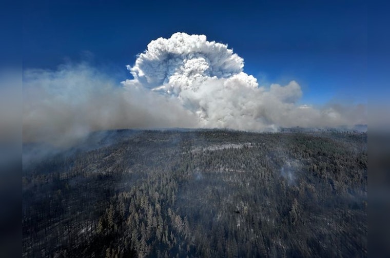 Out-of-State Firefighters Join Forces with Oregon to Battle Wildfires Amid Resource Depletion