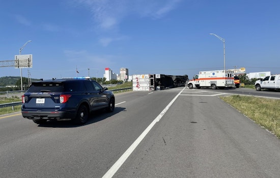 Overturned Semi on I-40 Causes Westbound Delays Near Lebanon, Roadway Reopened by Noon