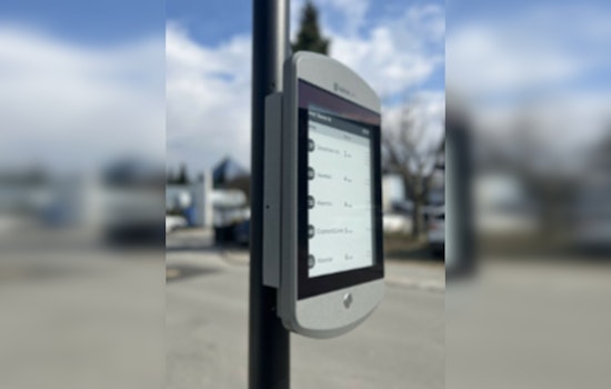 Pasadena Enhances Bus Stops with Solar-Powered Real-Time Arrival Devices for Visually Impaired Riders