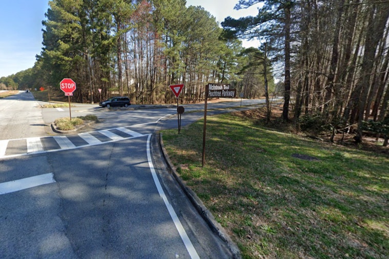 Peachtree City Grapples with Water Main Break, Affecting Homes and Traffic