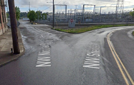 Pedestrian Fatally Struck by Train in Northwest Portland, Investigation Underway