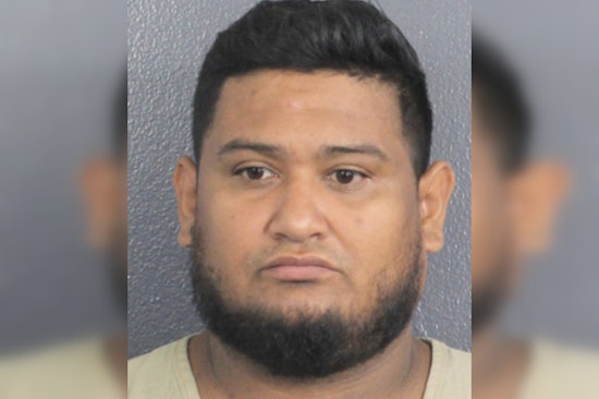 Pembroke Pines Man Arrested for Alleged Sexual Battery on Minor and Online Solicitation