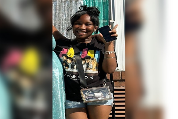 Philadelphia Police Seek Public's Help in Finding Missing 13-Year-Old Ziilah Glover from 19th District