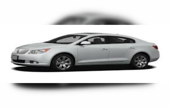Philadelphia Police Seek Suspect in Gunpoint Carjacking on S. 39th Street, Public's Help Requested