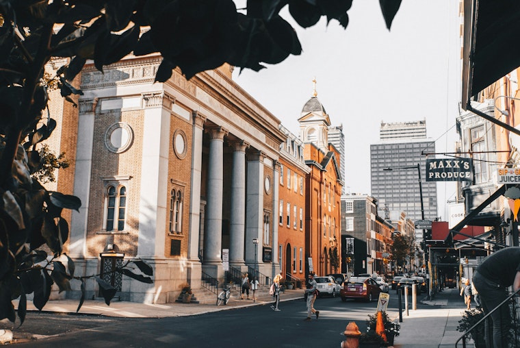 Philadelphia Weather, Relief from Heat with Drizzles, Thunder Potential with Sunny Weekend Ahead