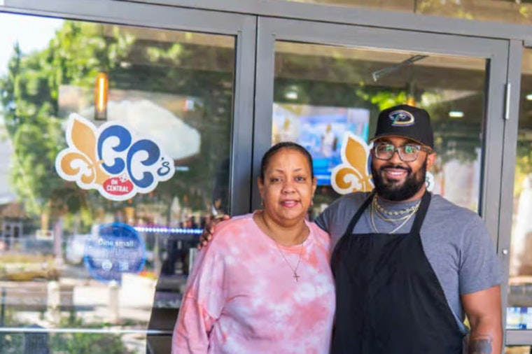 Phoenix Chef Devan Cunningham Showcases Southern Flair on Food Network's "Ciao House"