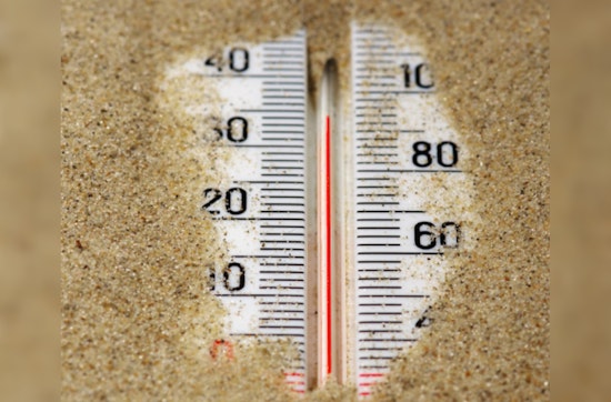 Phoenix Firefighters Tackle Surge in Fire Calls Amid Record Temperatures over July 4th Weekend