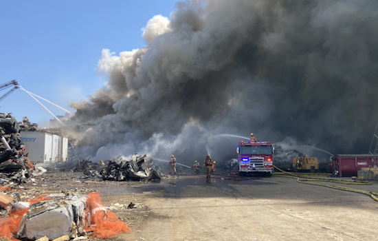 Portland Firefighters Quell Four-Alarm Blaze at Radius Recycling Plant, Air Quality Concerns Linger for North Portland Residents