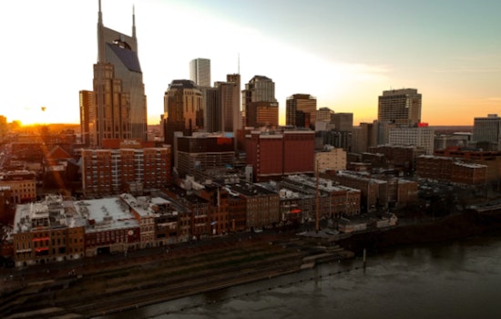 Residents of Nashville Brace as Temperatures Near 99°F During Sizzling Heat Wave