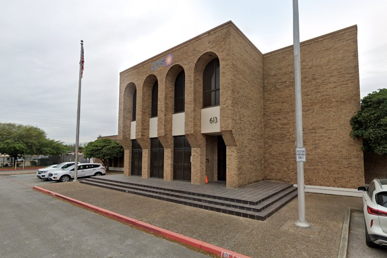 San Antonio Community Mourns Loss of Lineman Killed Restoring Power After Storm