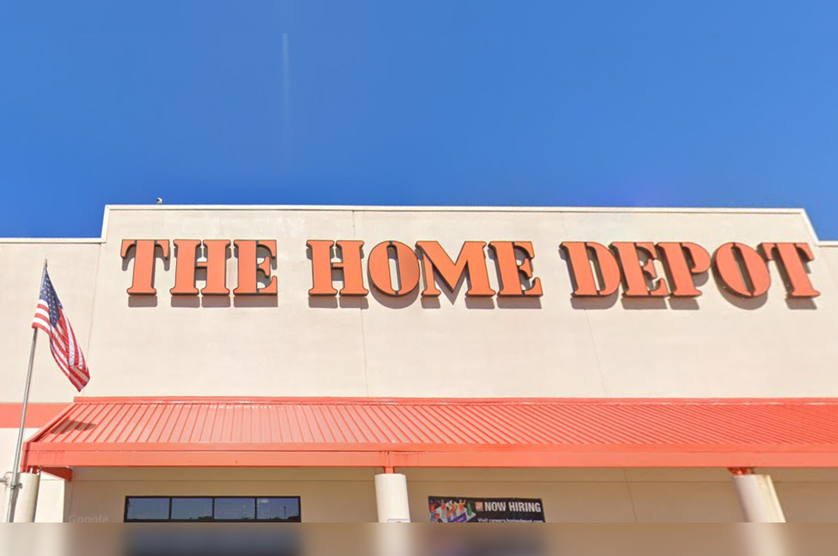 San Antonio Home Depot Volunteers Mobilize to Aid Hurricane Beryl
