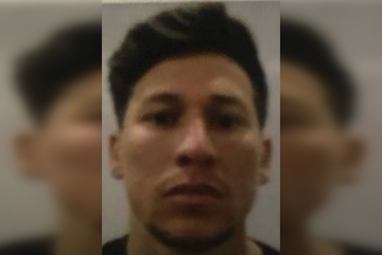 San Antonio Officer Recovering After Being Shot, Suspect Killed in Shootout Was in U.S. Illegally