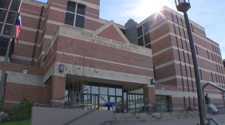 San Antonio Police Department Under Review After Suspect's Brief Escape During Transfer