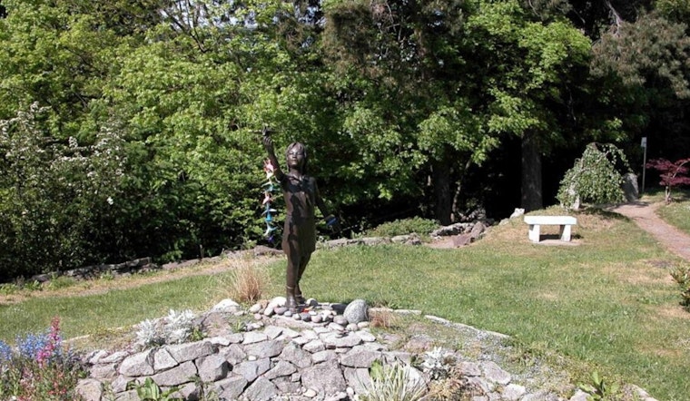 Seattle Authorities Appeal for Information on Stolen Sadako Sasaki Statue in University District