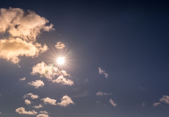 Seattle Set for Classic Summer Weather with Sunny Days and Clear Nights