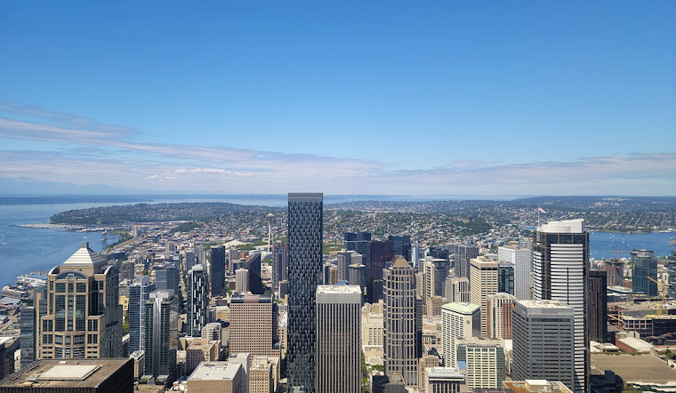 Seattle to Savor Sunny Skies and Mild Temps, Rain May Dampen Early Workweek