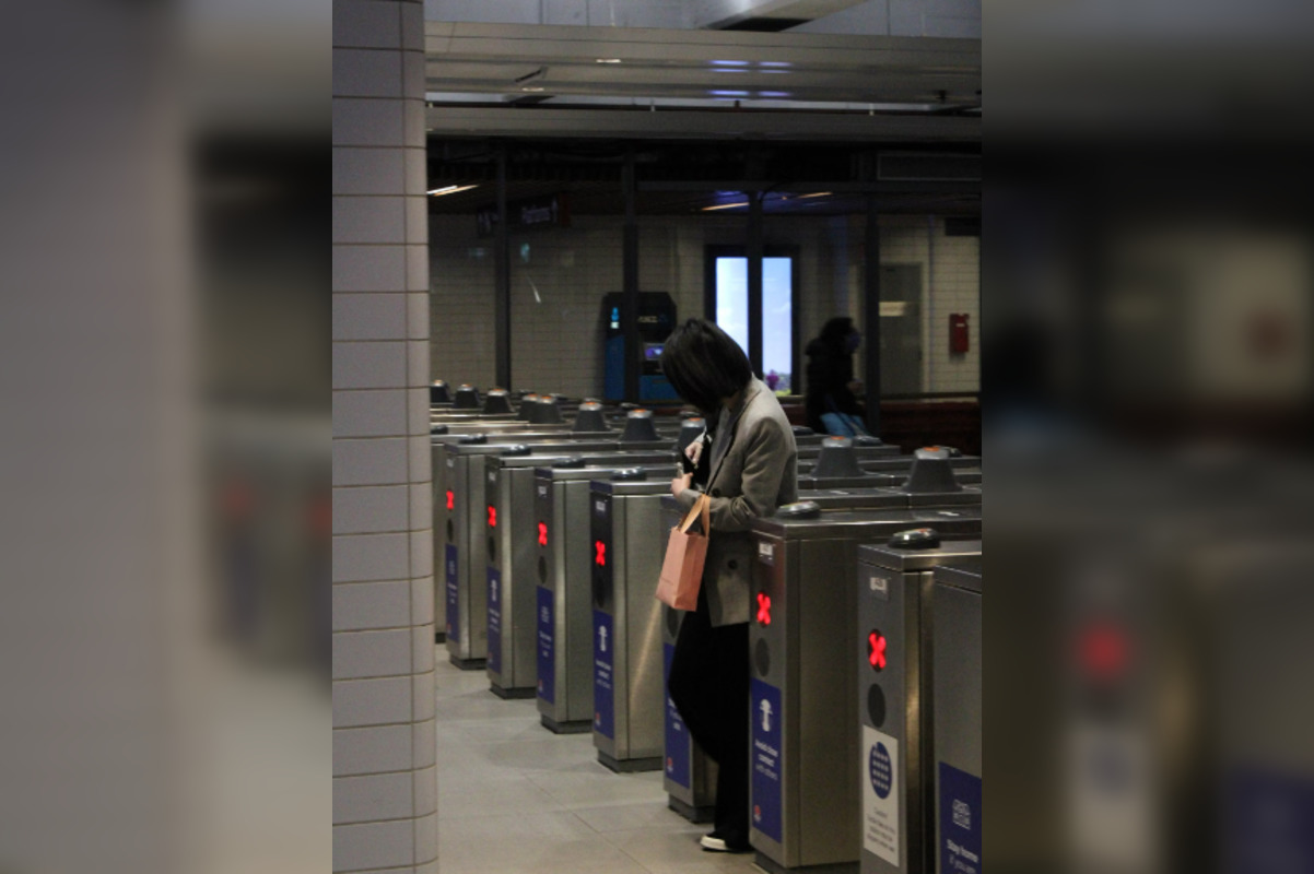 SEPTA Introduces Apple Wallet's "Express Mode" for Quick and Easy