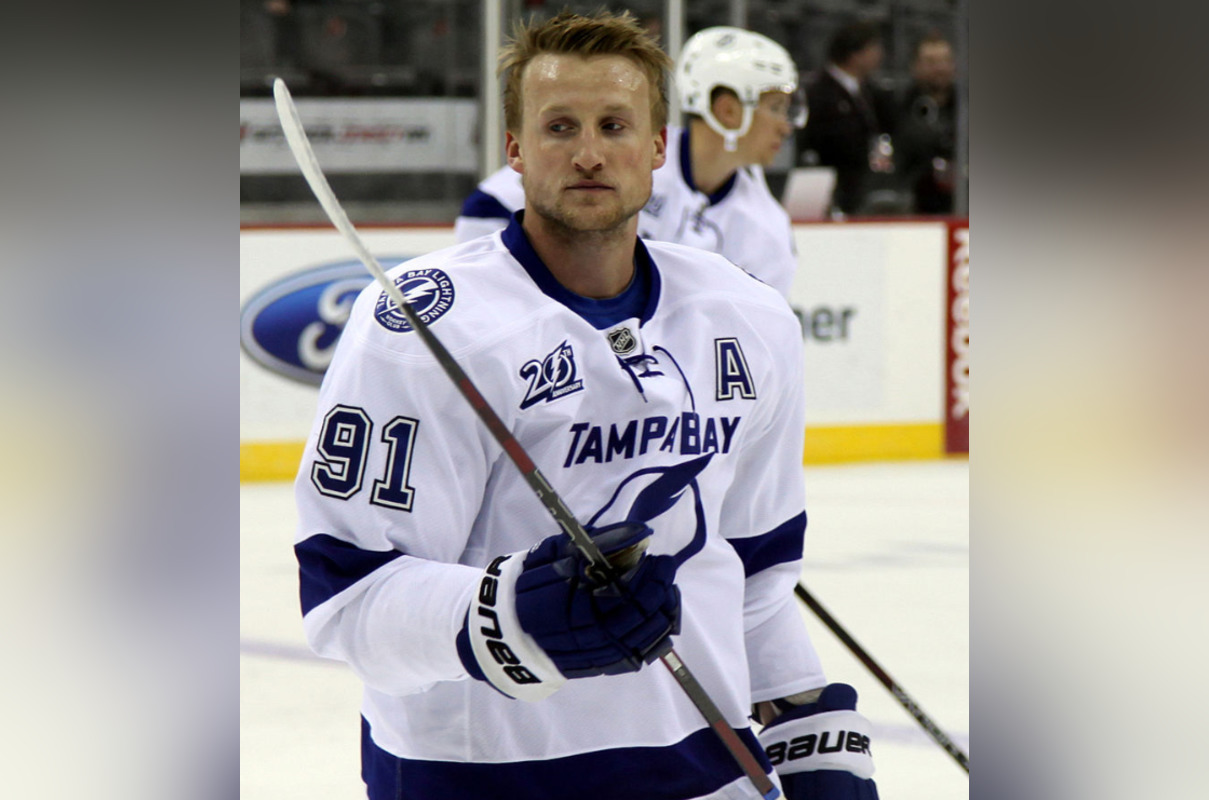 Steven Stamkos Pens Farewell To Tampa Bay Lightning, Transitions To