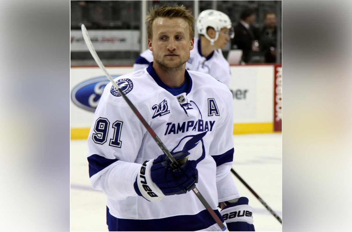 Steven Stamkos Signs With Nashville Predators Pens Emotional Farewell