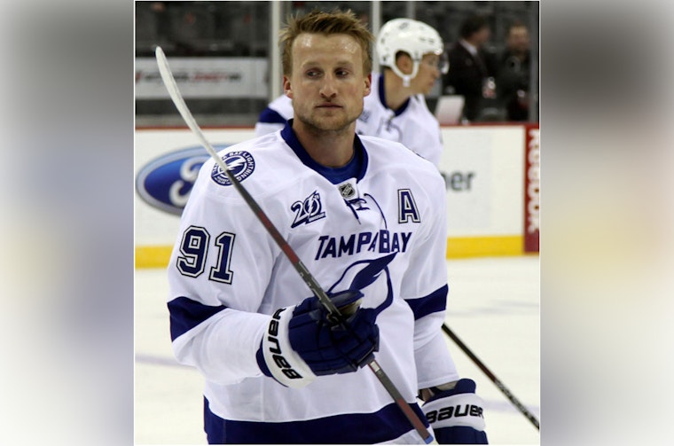 Steven Stamkos Signs with Nashville Predators, Pens Emotional Farewell to Tampa Bay Lightning