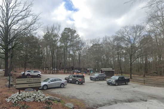 Stonecrest's Davidson-Arabia Mountain Nature Center Invites Community to "Hammocks, Hooks and S’mores Deck Party"