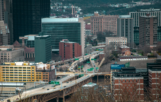 Sunny, Stable Weekend Forecast for Pittsburgh with Minor Shower Risks Eastward