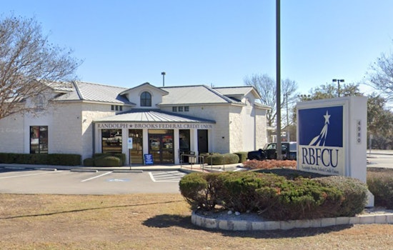 Suspect in Custody After Unarmed Attempted Bank Robbery in Schertz, No Injuries Reported