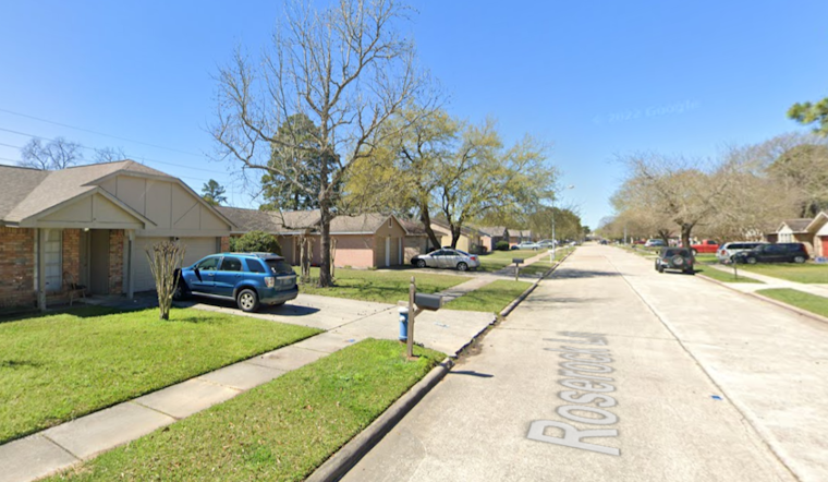 SWAT Team Responds to Barricaded Individual in North Harris County, Authorities Urge Public to Avoid Area