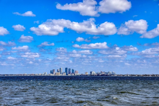 Tampa Braces for Thunderstorms Amidst Scorching Temperatures, NWS Reports