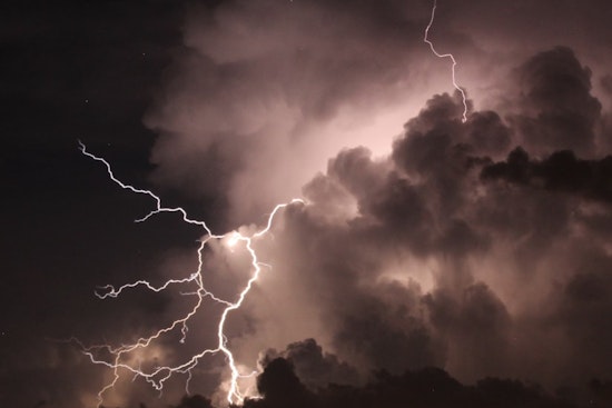 Tampa Prepares for Unpredictable Weather with Thunderstorms and Heat Ahead