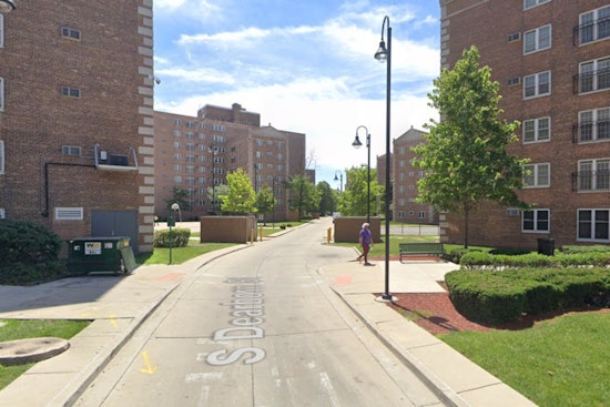 Teen Charged with Felony Aggravated Battery After Stabbing in Chicago