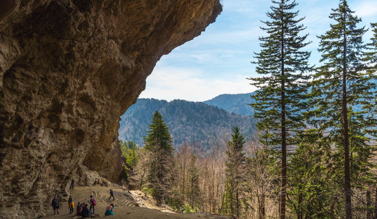 Tennessee Revels in Record-Breaking $30.6 Billion Tourism Revenue for 2023