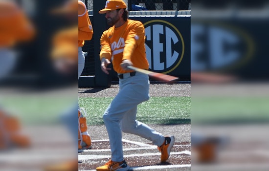 Tennessee's Tony Vitello Honored as National Coach of the Year by Baseball America After Historic Season