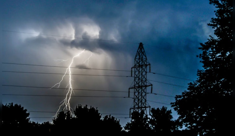 Texas Battles Persistent Power Outages, Exposing Grid Vulnerability and Need for Robust Infrastructure